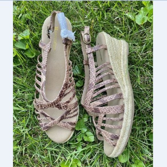 Naturalizer Shoes - NEW Naturalizer Snake Skin Ankle Strap Sandal 11